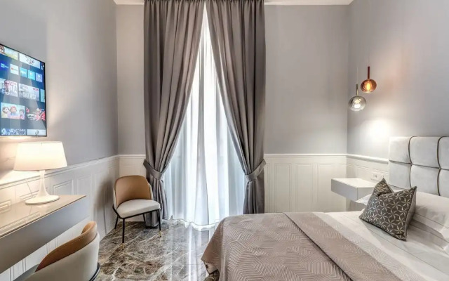 Spanish Steps Oasis Suites