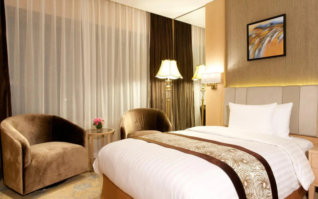 Crowne Plaza Shanghai Noah Square by IHG