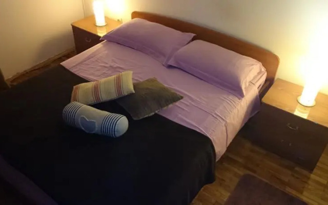 Apartment Summer Night Dream