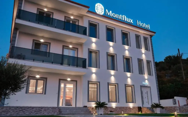 Montflux Hotel