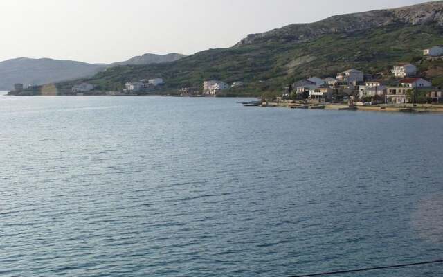 Draga - 15 m From Pebble Beach - A4