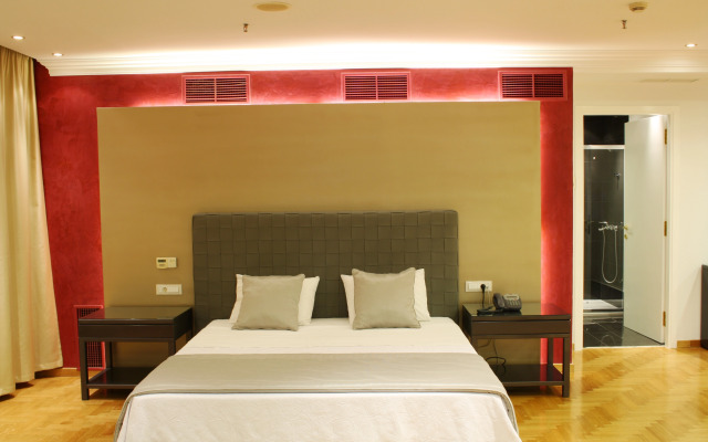 Theoxenia House Hotel