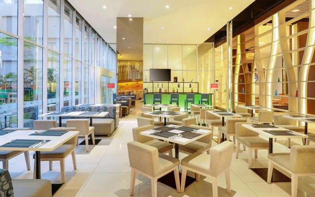 ibis Styles Jakarta Gajah Mada Hotel