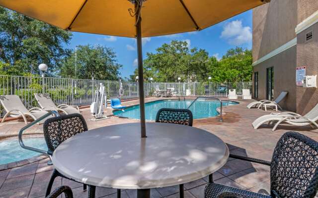 Comfort Suites Fort Pierce I-95