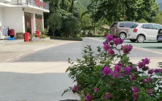 Luotian Impression Hongye Mountain Villa