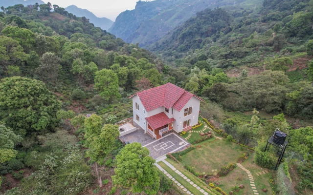Moving Mist Villa