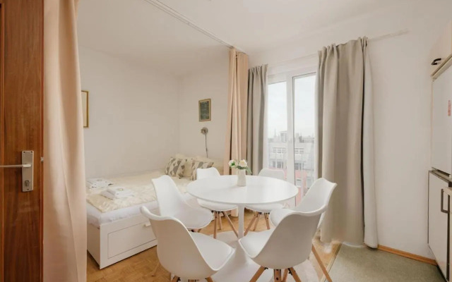 Apartment ZENTRAL direkt an U-BAHN STATION