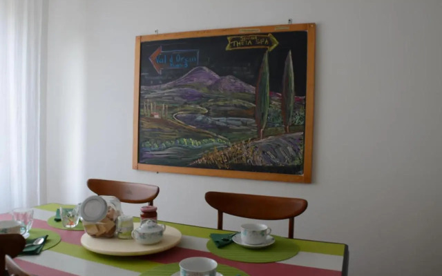Theia Apartment