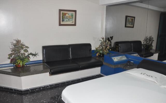 Hotel Fenix (Adult Only)