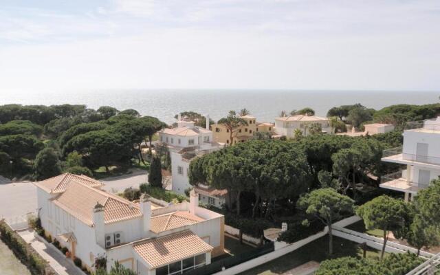 Vila Falesia Penthouse