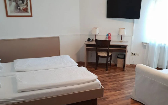 Hotel Restaurant Knechtstedener Hof