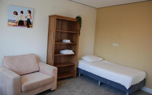 Central-Day Inn