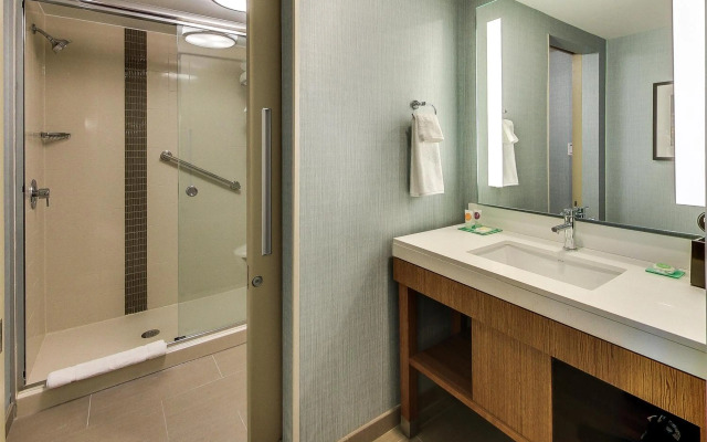 Hyatt Place Edmonton-West