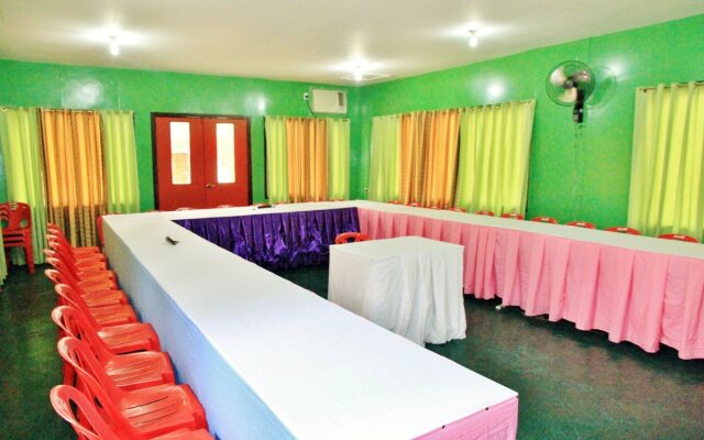 London Beach Resort and Hotel