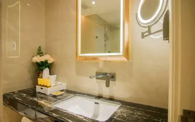 Polysheron Hotel Shanghai Jinshan Bailian City Beach