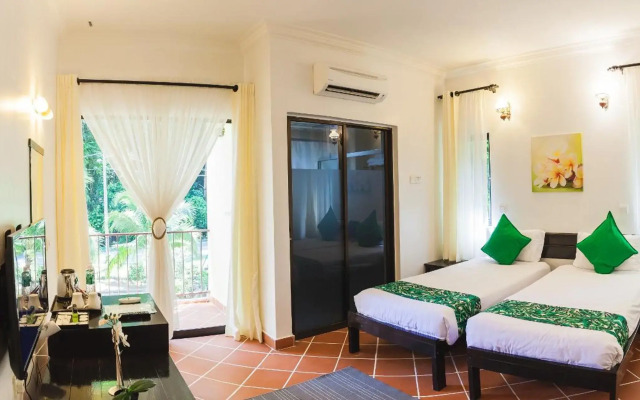 Anjungan Beach Resort