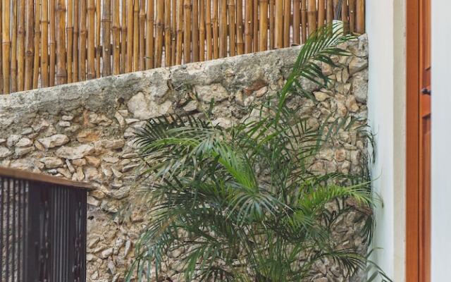 TreeHouse Boutique Hotel - Adults Only