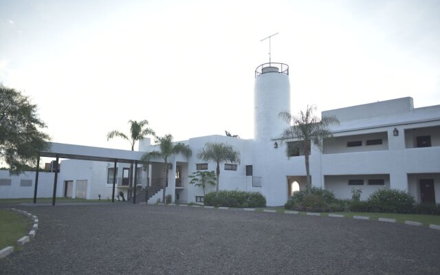 Howard Johnson Express Inn Ituzaingo