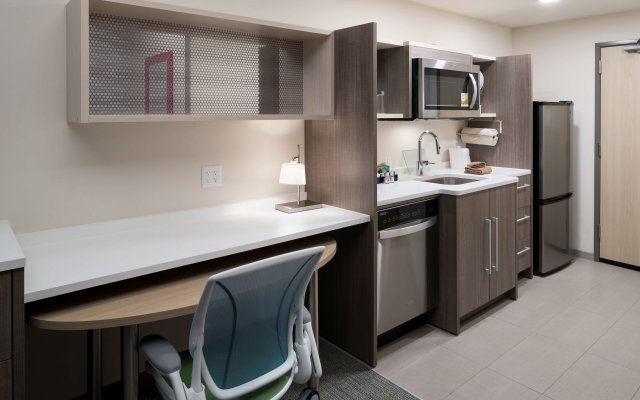 Home2 Suites by Hilton Cape Canaveral Cruise Port, FL