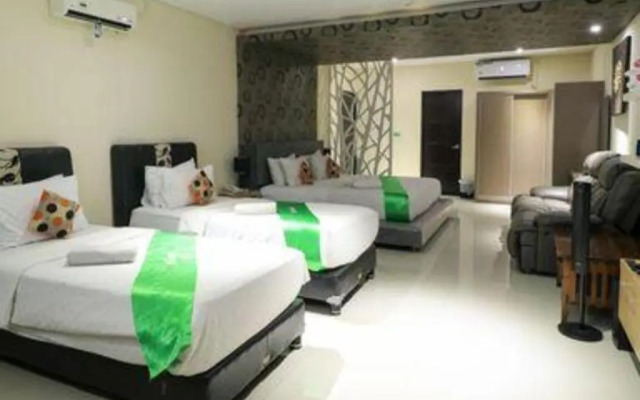 Tab Hotel