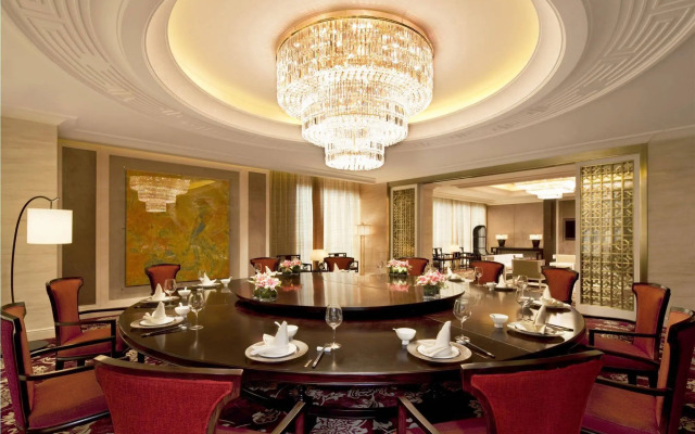 Sheraton Shanghai Hongkou Hotel