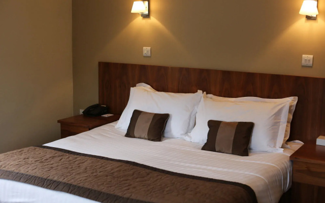 Stoke by Nayland Hotel, Golf and Spa