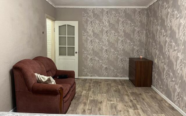 Апартаменты на проспекте Рыбаков 10