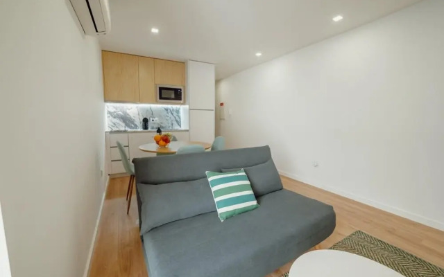 Courtyard Oporto Design Apartment L With Terrace