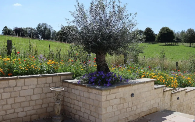 Leafield House @ Nables Farm