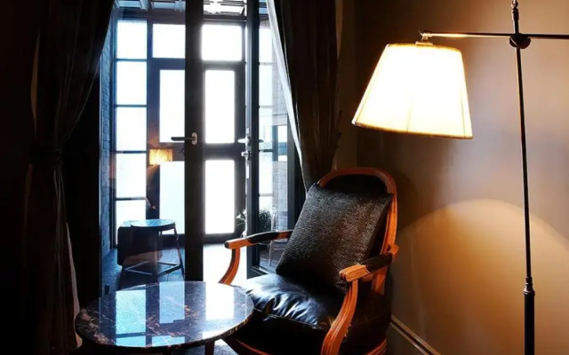 Lee Design Hotel