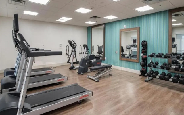 Holiday Inn Express & Suites Racine by IHG