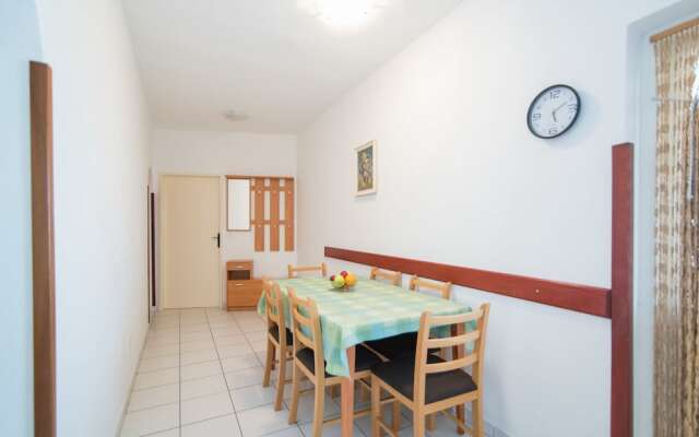 Apartments Ana & Bogdan
