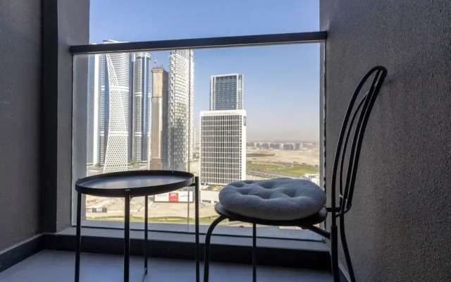 Waves - Premium Studio Stay in the He