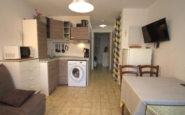 Appartement Balaruc-les-Bains, 2 pièces, 4 personnes - FR-1-553-62
