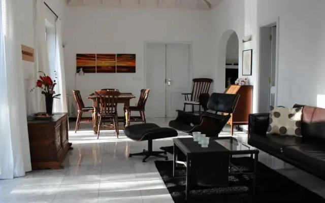 Casa Negrita