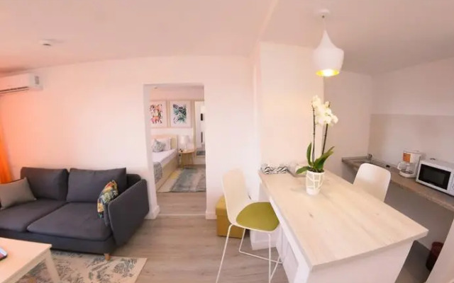 Spring Holiday Resort