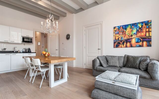Cityden Canal Serviced Apartments
