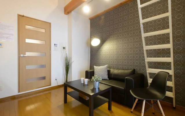 Residence Namba East 3