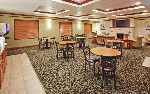 Holiday Inn Express & Suites Chickasha by IHG