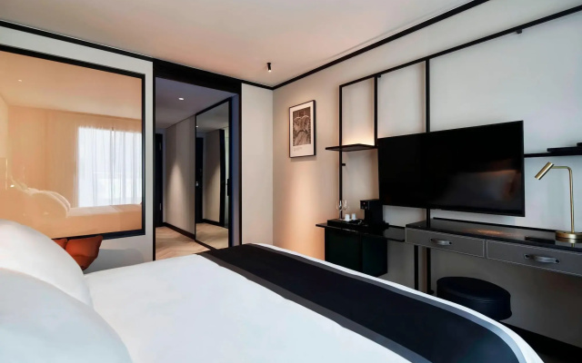 Academias Hotel, Autograph Collection