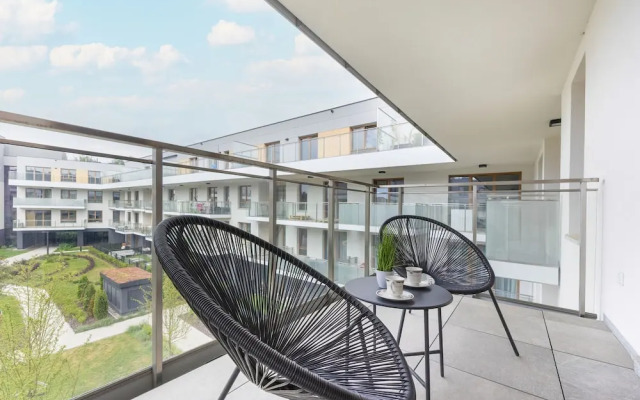 Oś Królewska Wilanów by Renters
