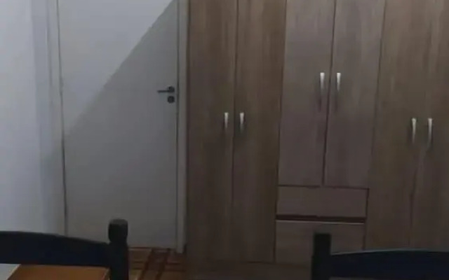 Colinna Hostel