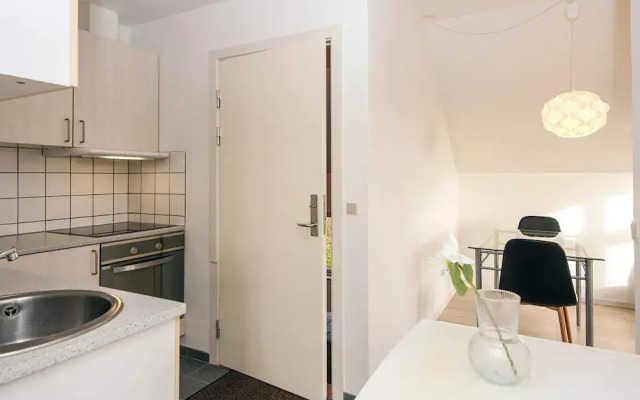 Holiday Home, Near Town Square