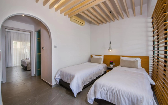 Balos Beach Hotel