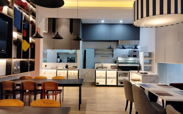Moritz Biz Gandaria
