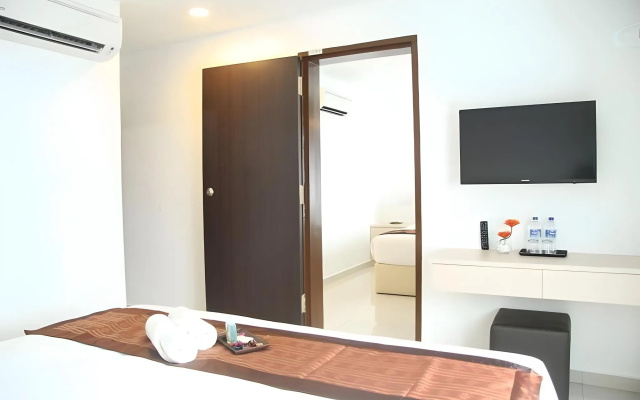 Peach Hill Hotel – Guest Rooms – Masai