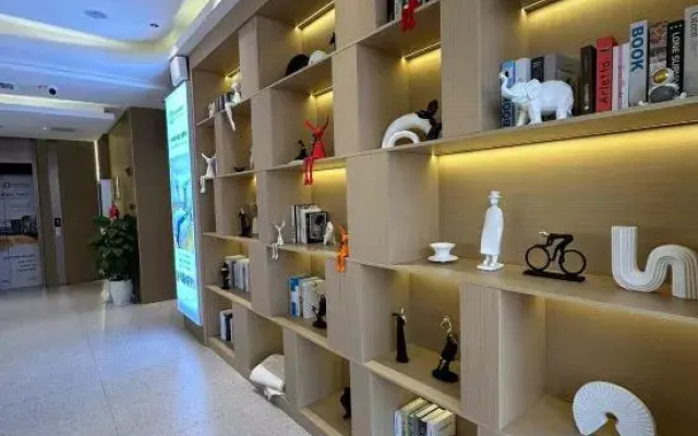 Haifanxing Chain Hotel (Jiutong Branch)