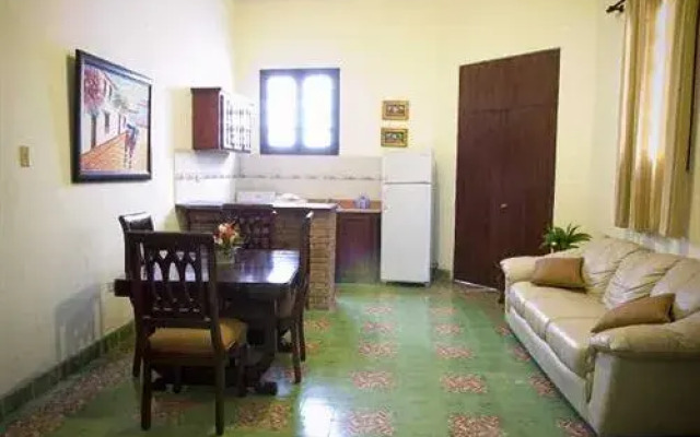 Class Colonial Aparta Hotel