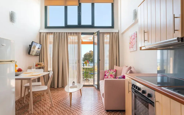 Naftilos Residences I