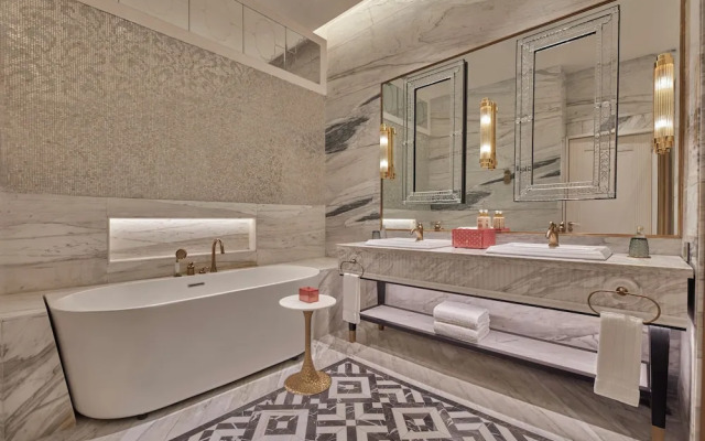 Fairmont Udaipur Palace